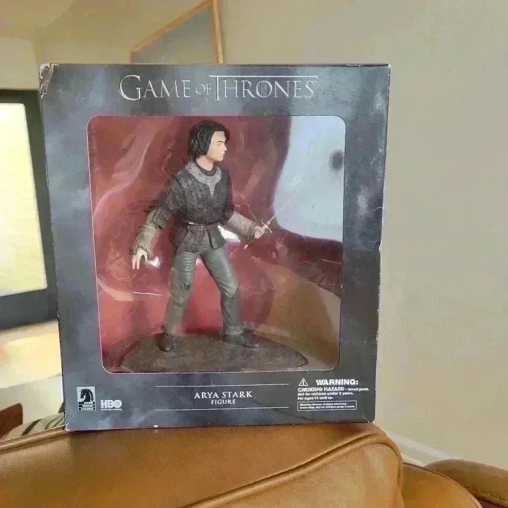 HBO Dark Horse Deluxe Game of Thrones Arya Stark Sword Collectible Figure New